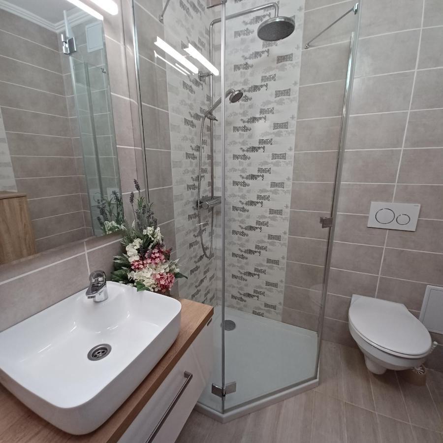 בודפשט Corner Apartment מראה חיצוני תמונה